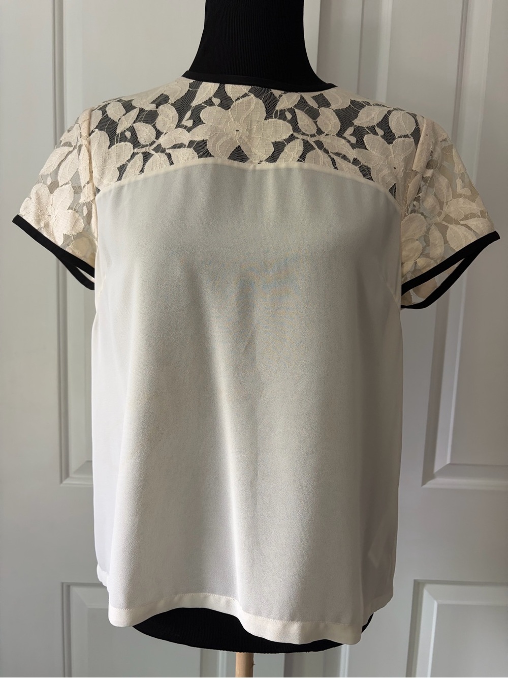 Ted Baker London Cream Lace Yoke Short Sleeve Blouse with Black Trim